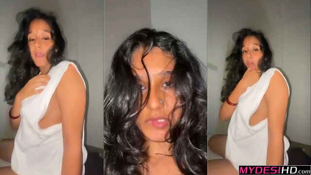 Hot Indian Bhabhi Stripping Naked Passionate Bedroom Hookup Scene