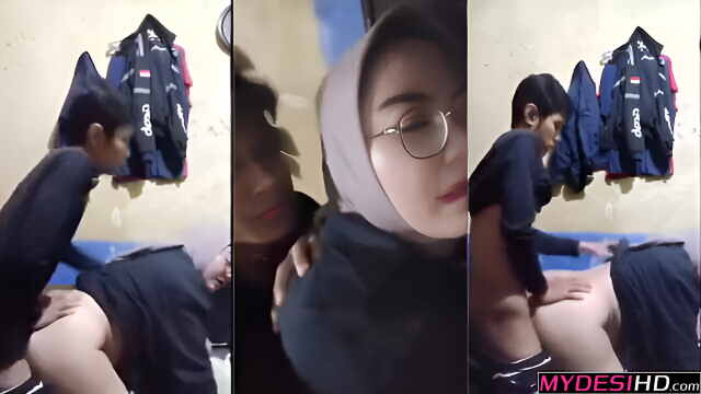Muslim Bro & Sis Get Rough In Hidden Desi Sex Tape